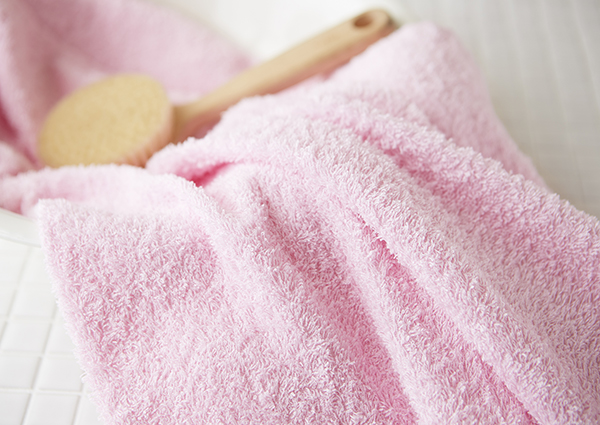 冬の洗濯で乾かないバスタオルを早く乾かす方法